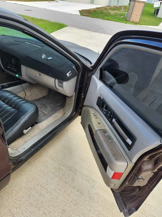 1995 Chevrolet Impala 7th Gen - Image 4 of 10
