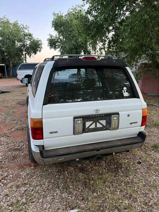 1995 Toyota 4Runner 2nd Gen - Image 5 of 10