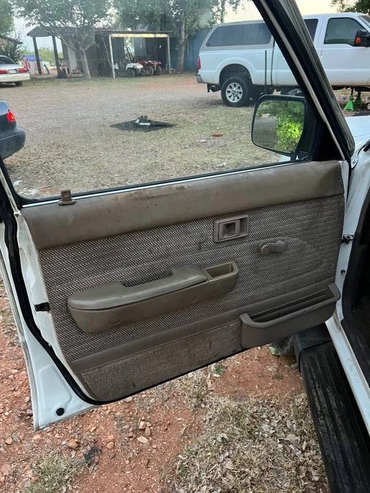 1995 Toyota 4Runner 2nd Gen - Image 6 of 10