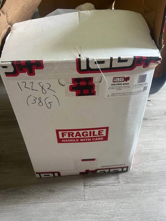 Parts & Memorabilia Engines - Image 2 of 5