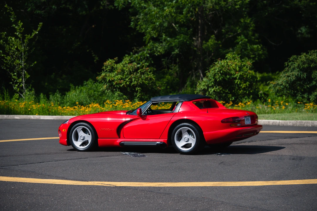 1992 Dodge Viper 1st Gen - Image 16 of 31