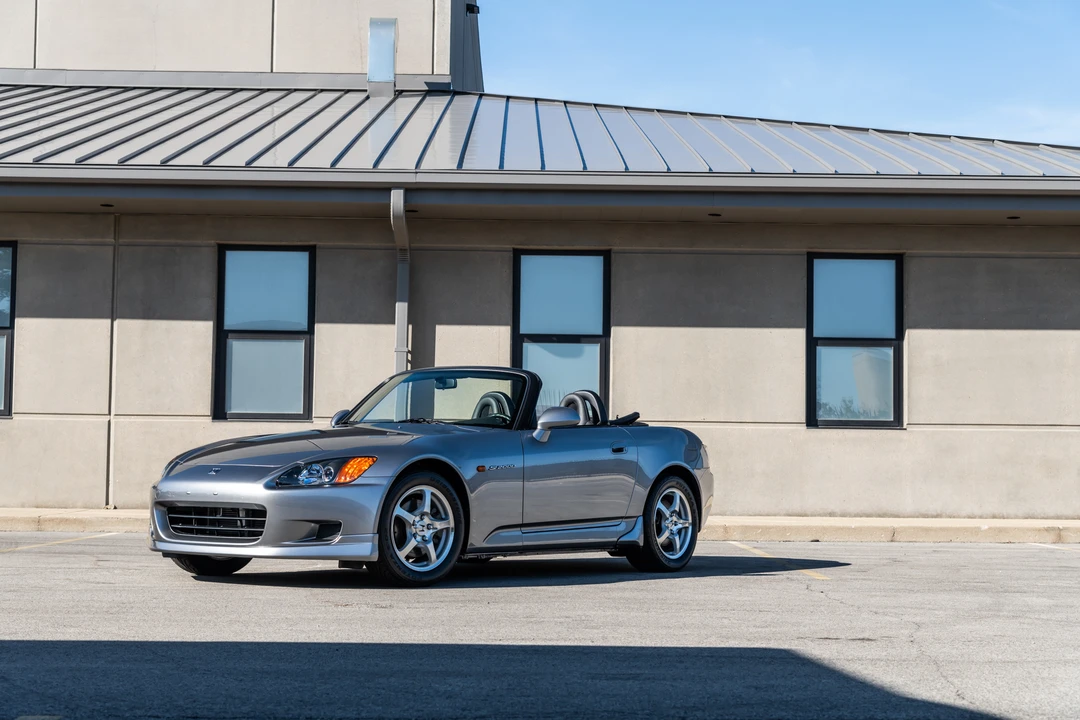 2001 Honda AP1 S2000 - Image 3 of 31