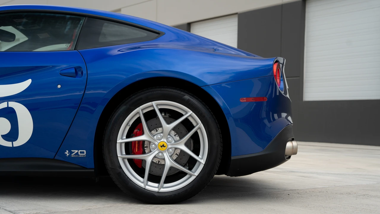 2017 Ferrari F12berlinetta - Image 22 of 31