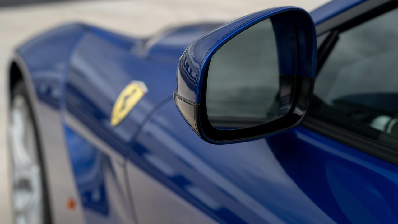 2017 Ferrari F12berlinetta - Image 27 of 31