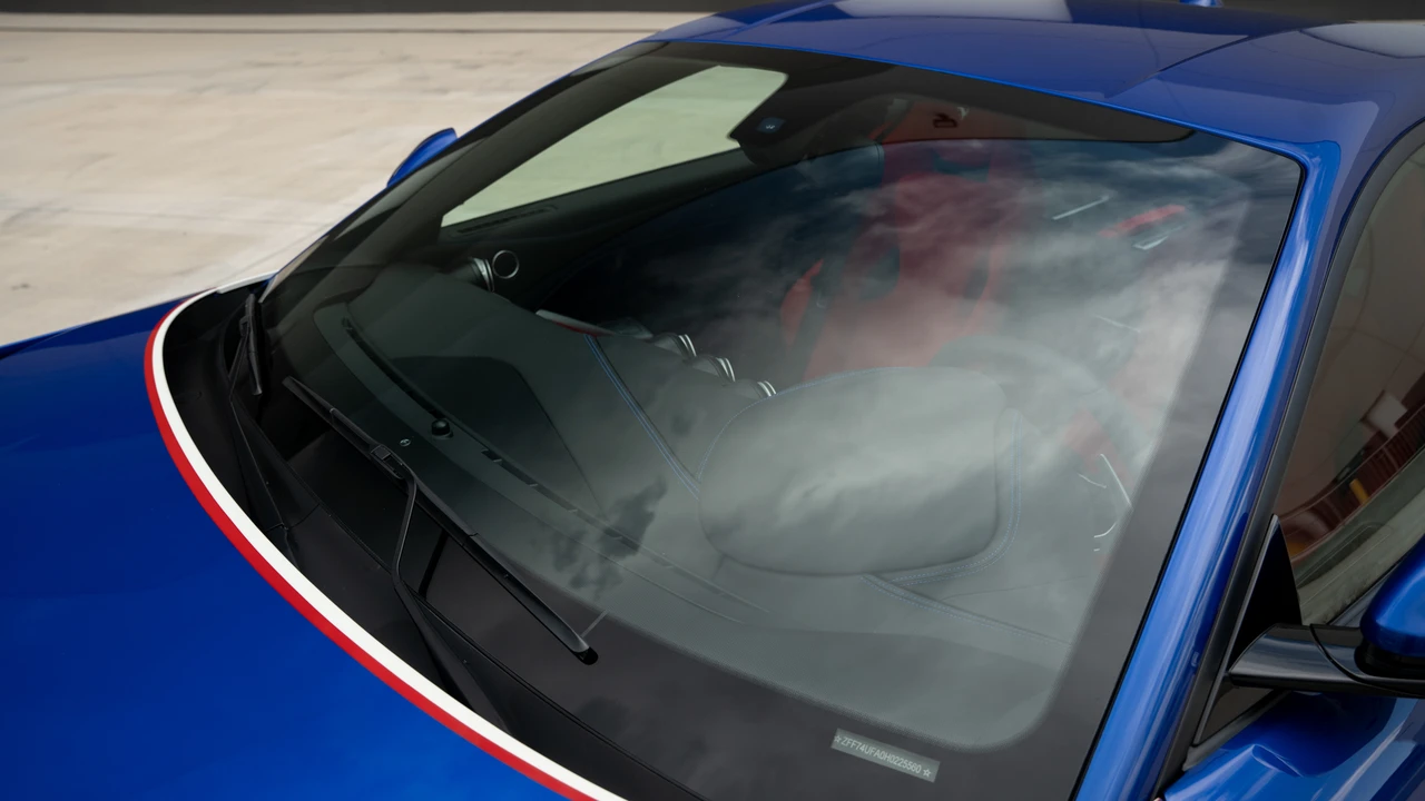 2017 Ferrari F12berlinetta - Image 17 of 31