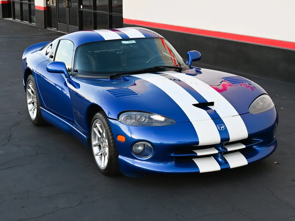 1996 Dodge Viper GTS 2nd Gen - Image 26 of 31