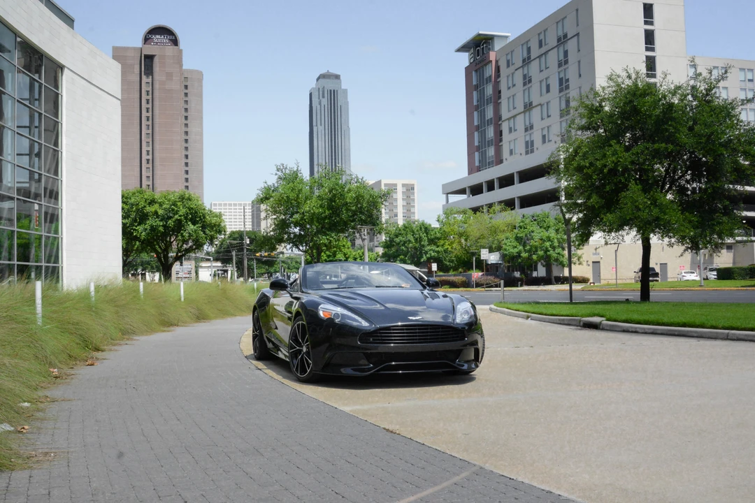 2014 Aston Martin Vanquish 2nd Gen - Image 3 of 31