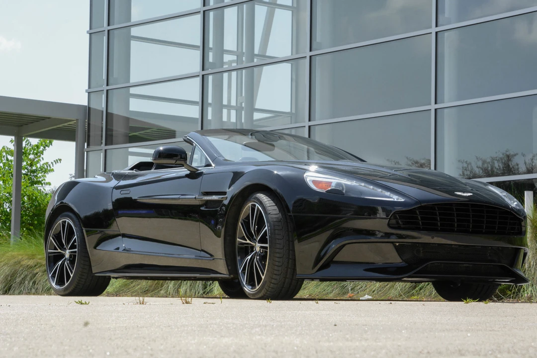 2014 Aston Martin Vanquish 2nd Gen - Image 11 of 31