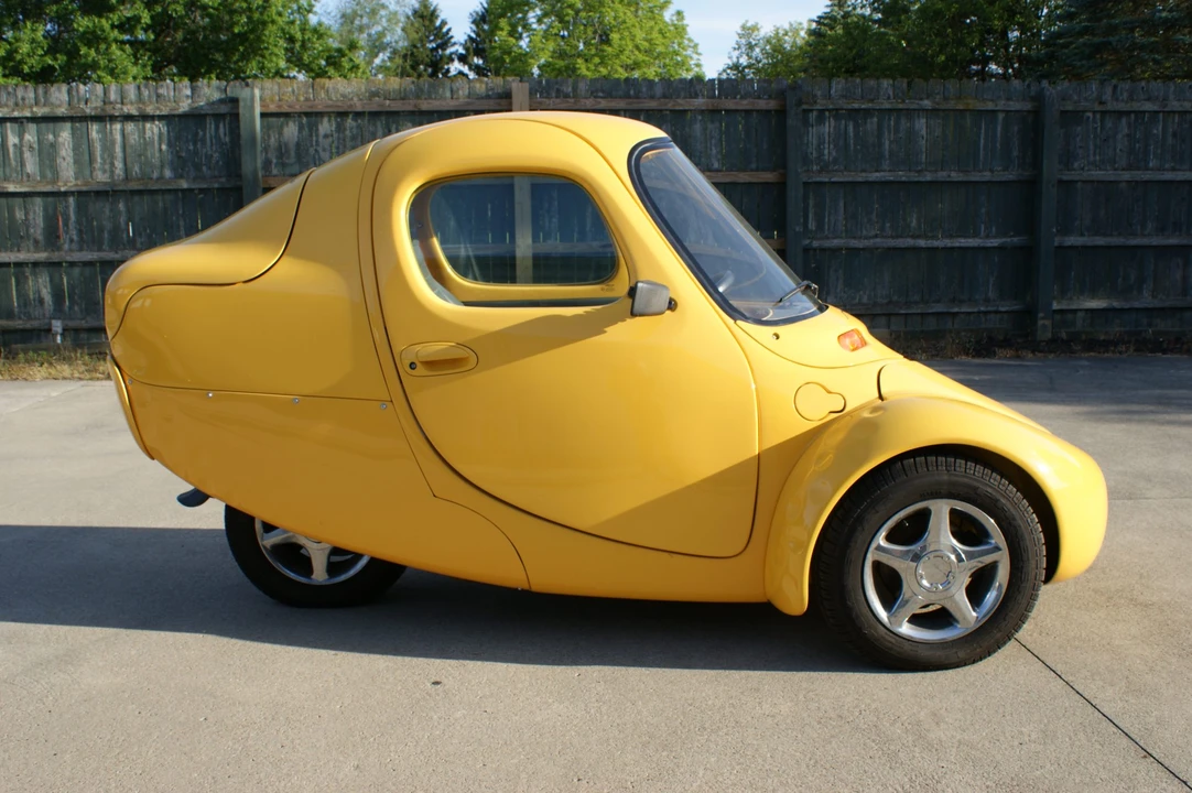 2002 Corbin - Image 3 of 31