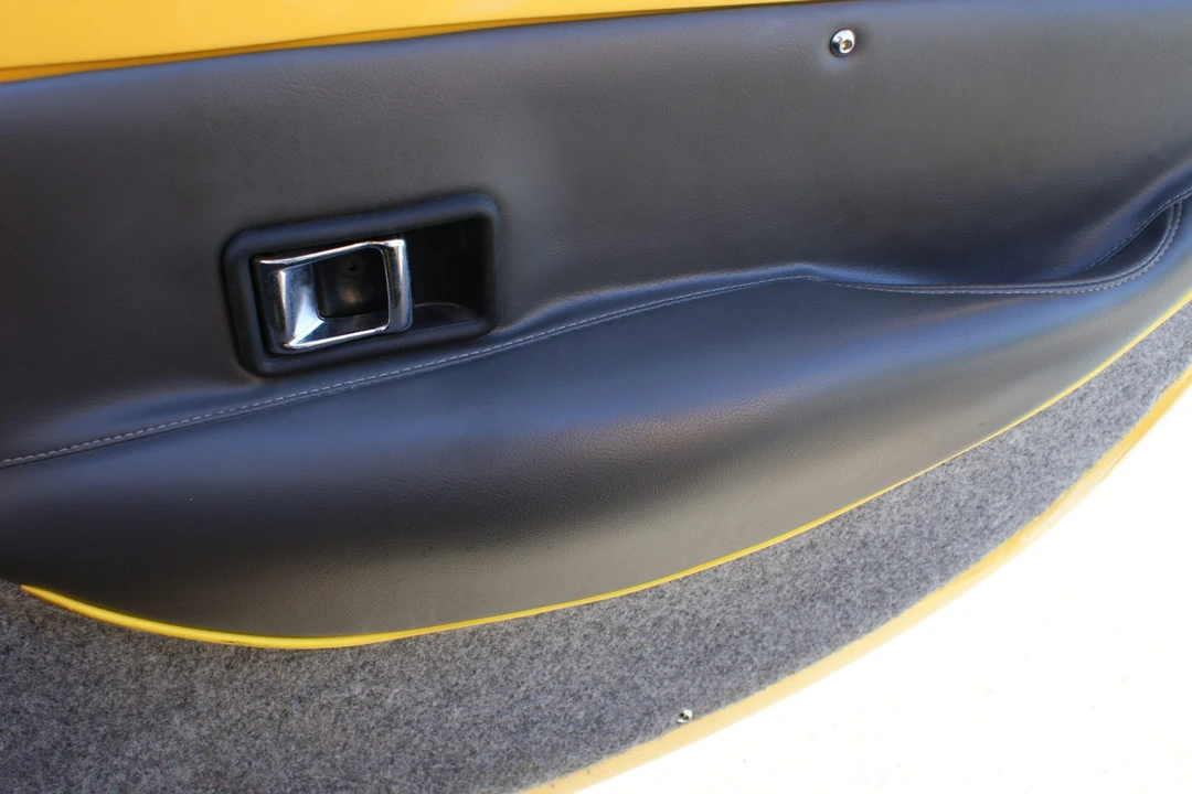 2002 Corbin - Image 23 of 31