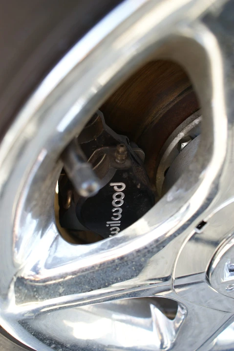 2002 Corbin - Image 17 of 31