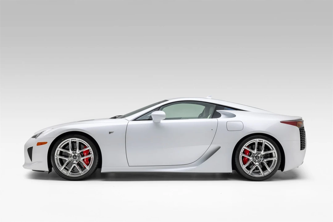 2012 Lexus LFA - Image 25 of 31
