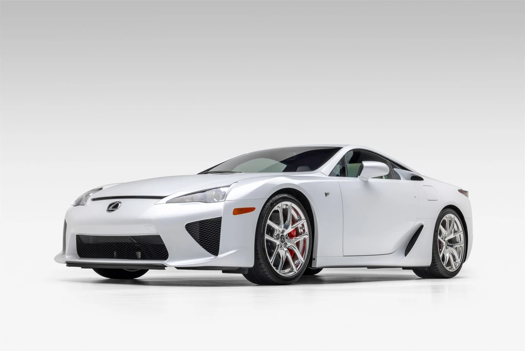 2012 Lexus LFA - Image 24 of 31