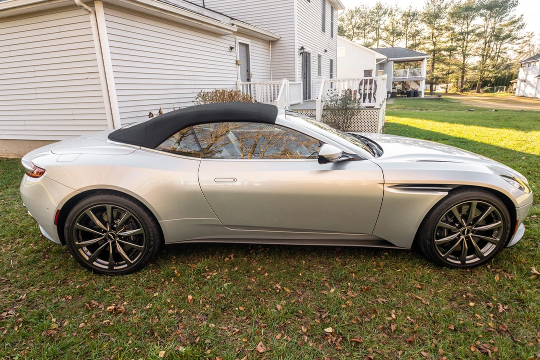 2020 Aston Martin DB11 Volante - Image 14 of 31