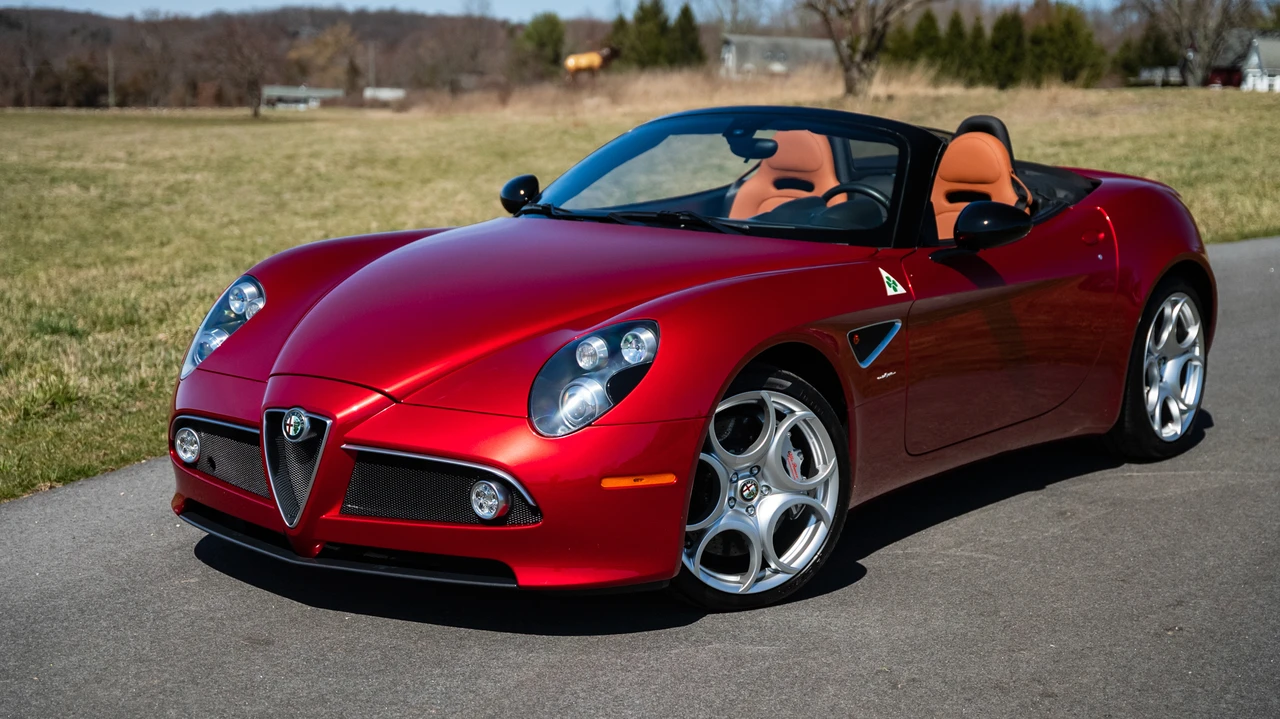 2009 Alfa Romeo 8C Competizione - Image 5 of 31