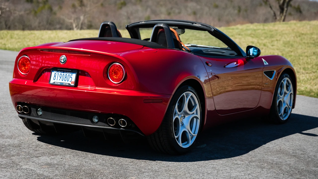 2009 Alfa Romeo 8C Competizione - Image 31 of 31