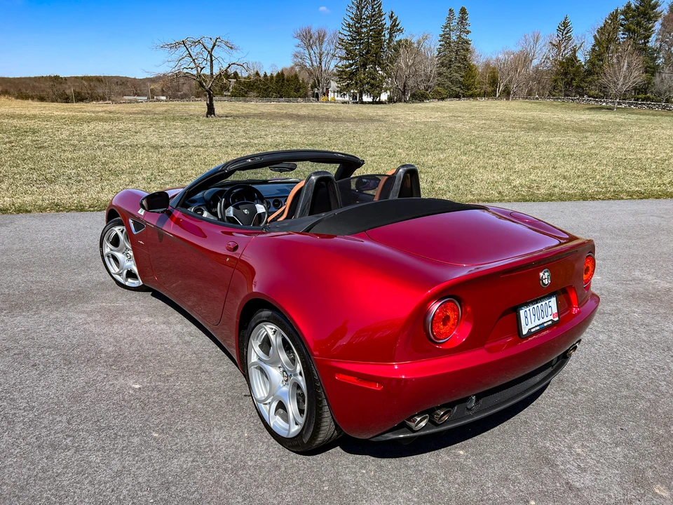 2009 Alfa Romeo 8C Competizione - Image 22 of 31