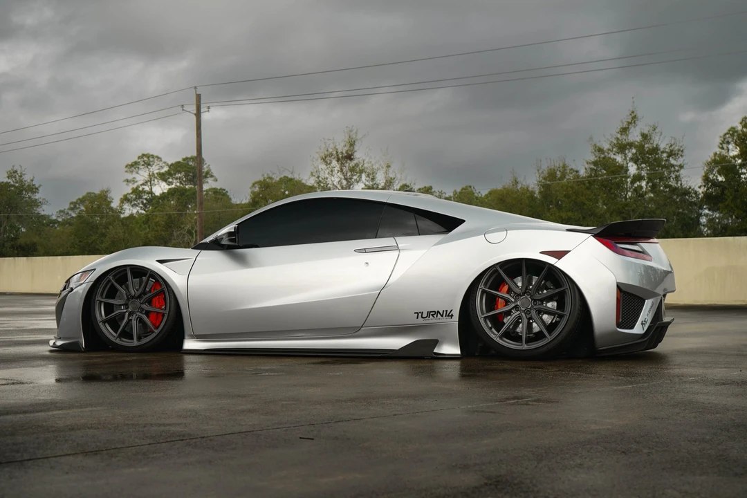 2017 Acura NC1 NSX - Image 23 of 31