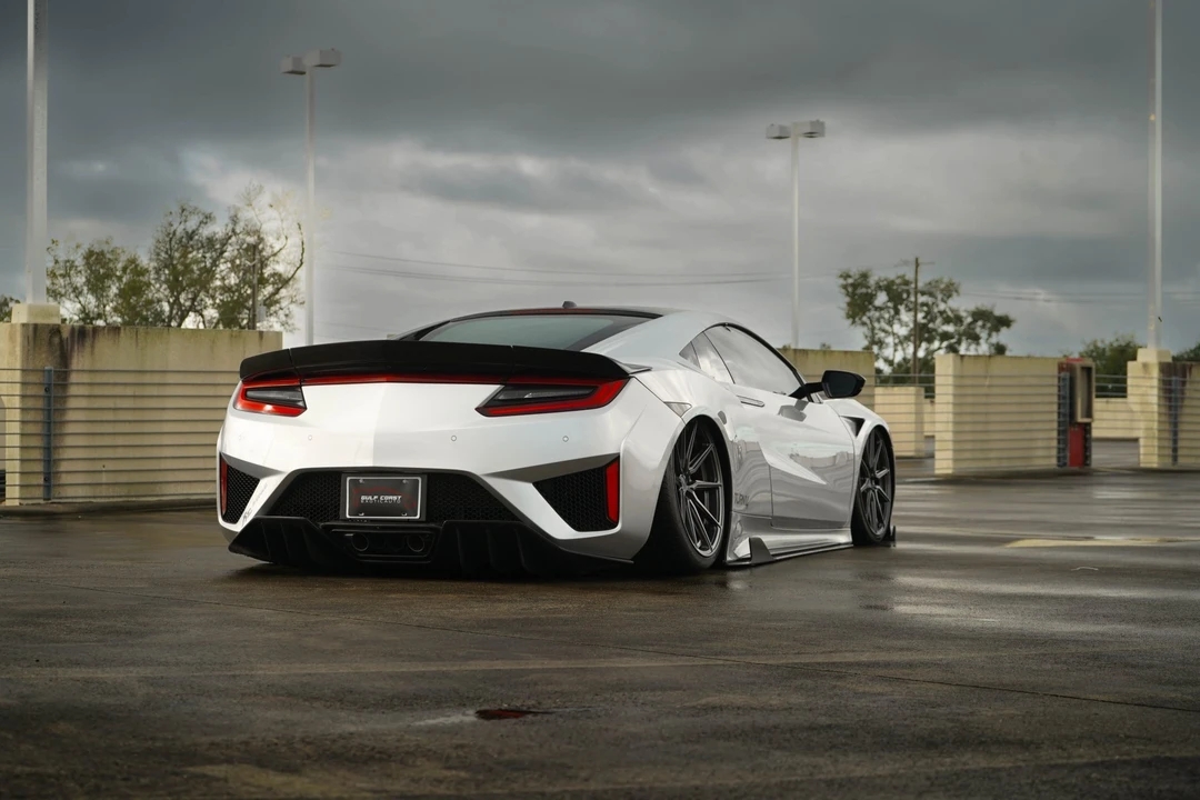 2017 Acura NC1 NSX - Image 16 of 31