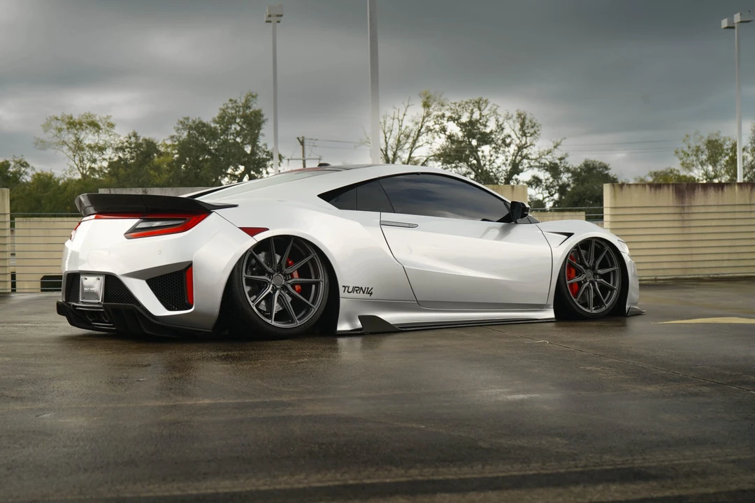 2017 Acura NC1 NSX - Image 14 of 31