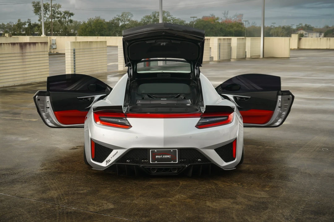2017 Acura NC1 NSX - Image 29 of 31