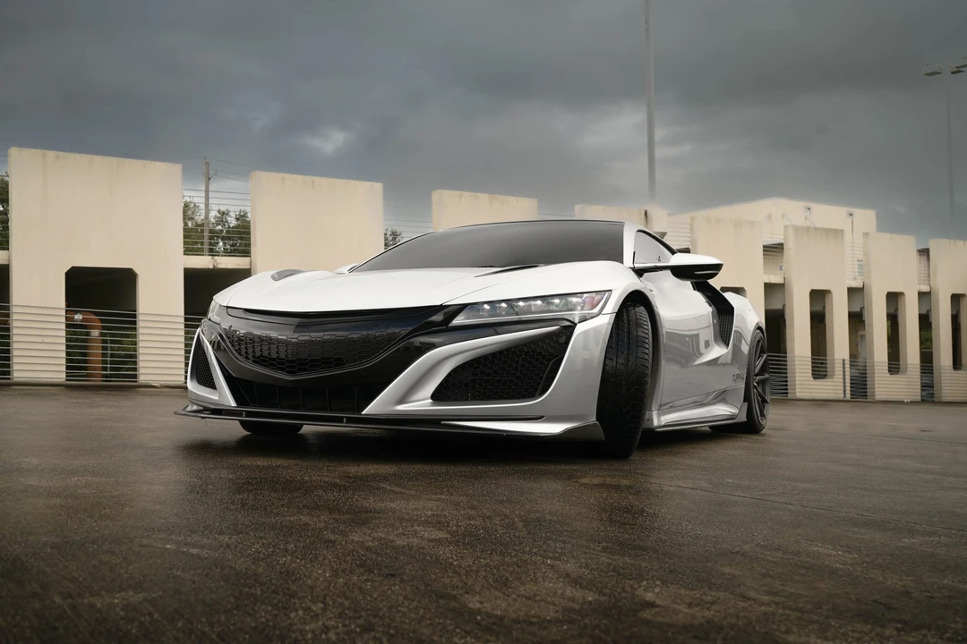 2017 Acura NC1 NSX - Image 3 of 31