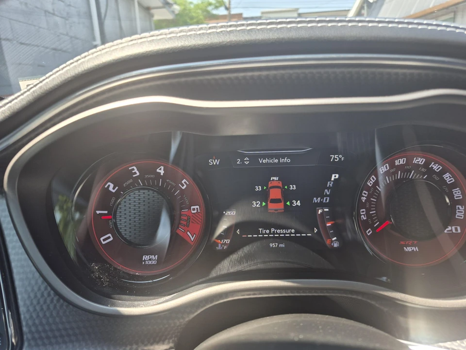 2021 Dodge Challenger SRT Hellcat 3rd Gen - Image 25 of 31