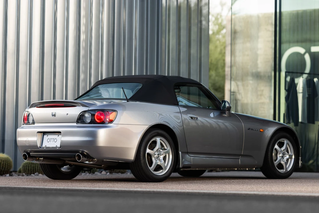 2001 Honda AP1 S2000 - Image 12 of 31