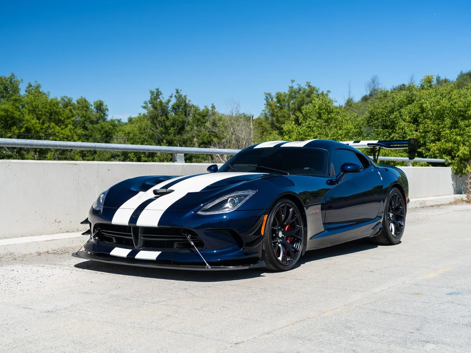 2016 Dodge Viper ACR 5th Gen - Image 4 of 31