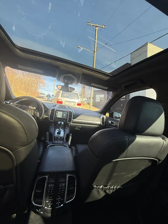 2014 Porsche 958 Cayenne GTS - Image 10 of 14