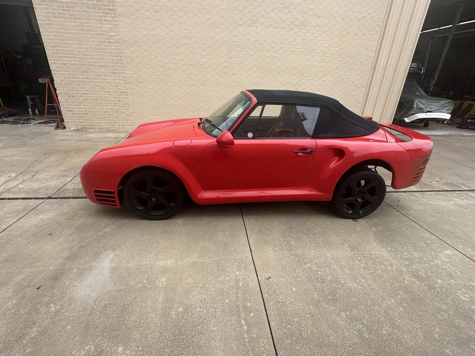 1986 Porsche 911 Carrera 3.2 - Image 9 of 31