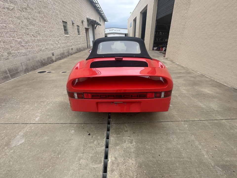 1986 Porsche 911 Carrera 3.2 - Image 14 of 31