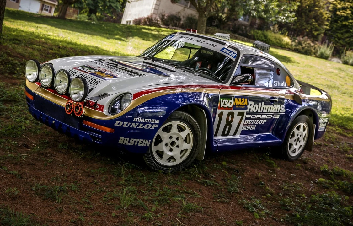 1994 Porsche 964 Carrera 4 - Image 3 of 31