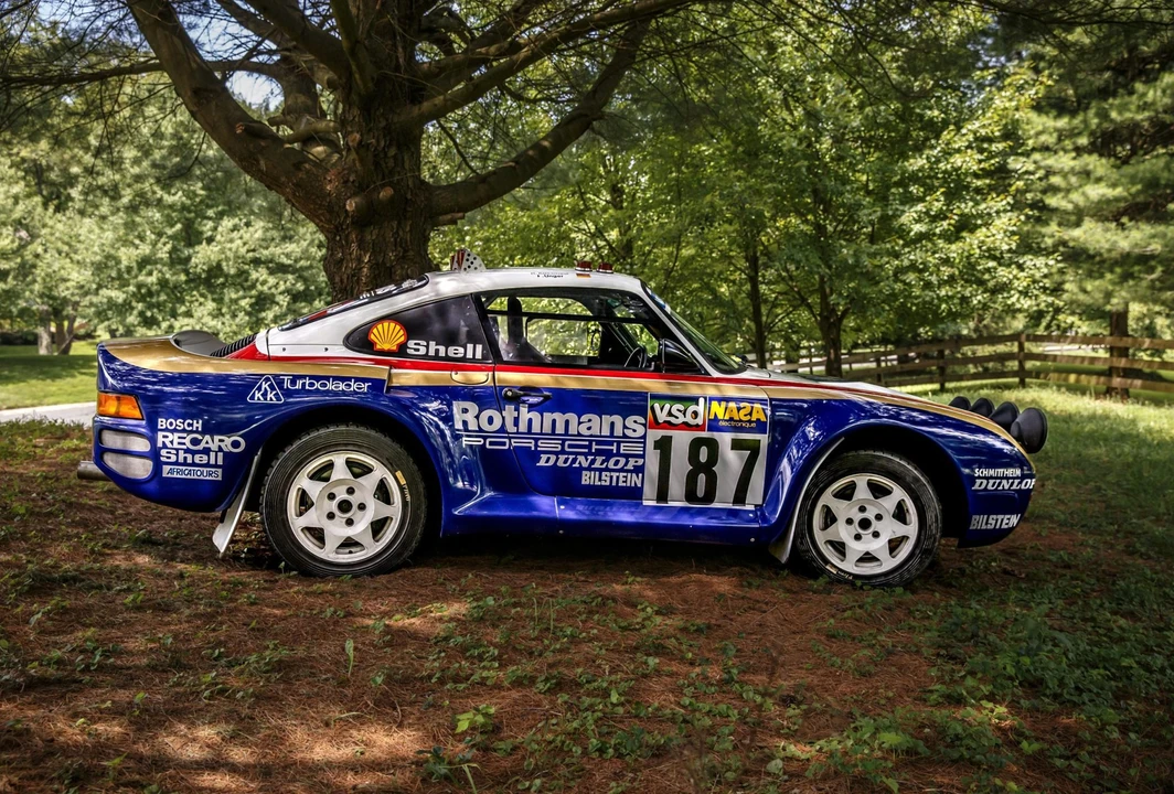 1994 Porsche 964 Carrera 4 - Image 31 of 31