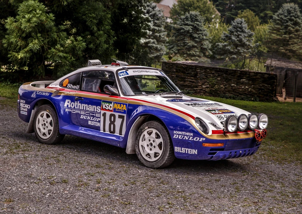 1994 Porsche 964 Carrera 4 - Image 23 of 31