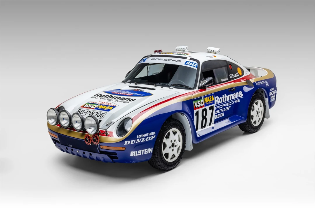 1994 Porsche 964 Carrera 4 - Image 3 of 31