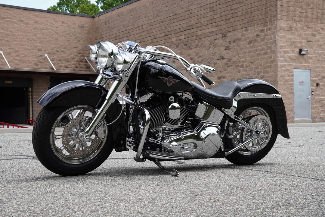 2000 Harley-Davidson Softail - Image 2 of 31