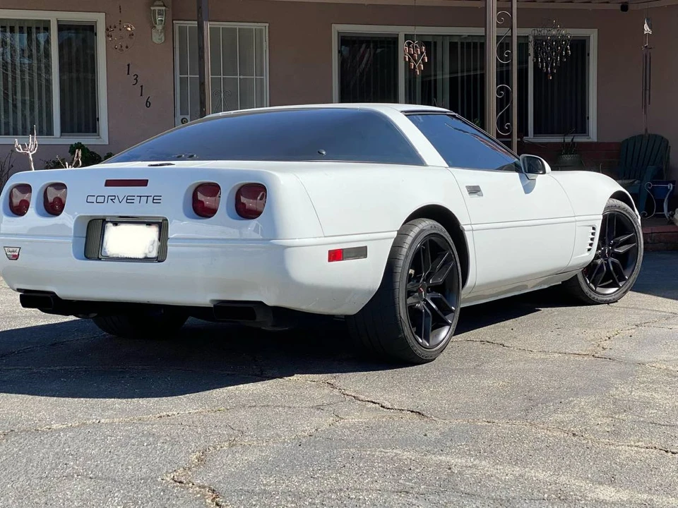 1996 Chevrolet Corvette C4 - Image 4 of 13