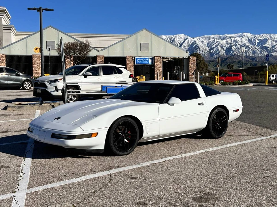 1996 Chevrolet Corvette C4 - Image 3 of 13