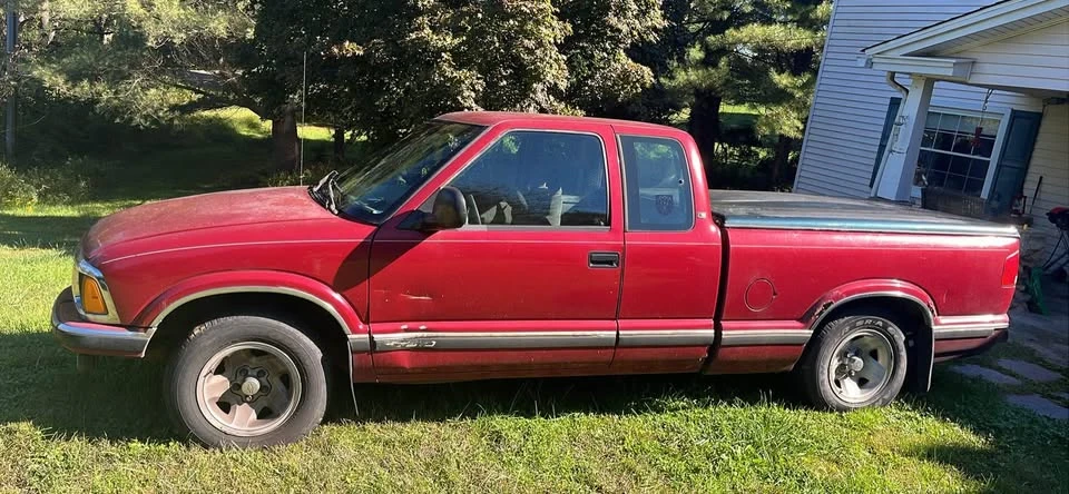1996 Chevrolet S-10 - Image 3 of 3