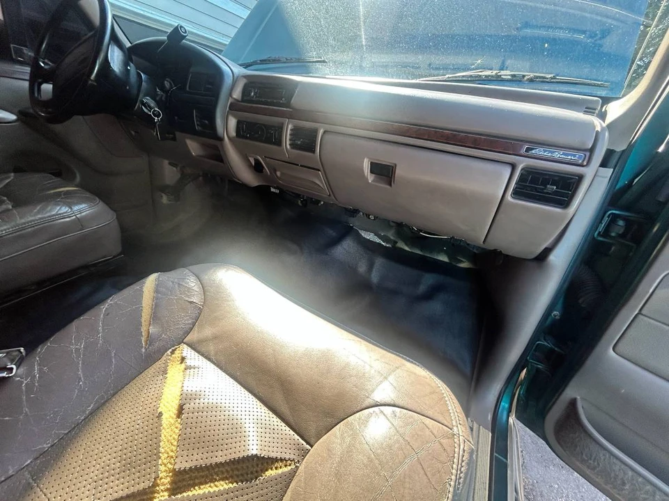 1996 Ford Bronco 5th Gen - Image 8 of 13