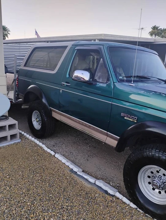 1996 Ford Bronco 5th Gen - Image 10 of 13