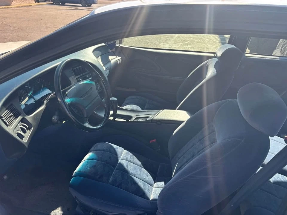1996 Ford Thunderbird 10th Gen - Image 4 of 7