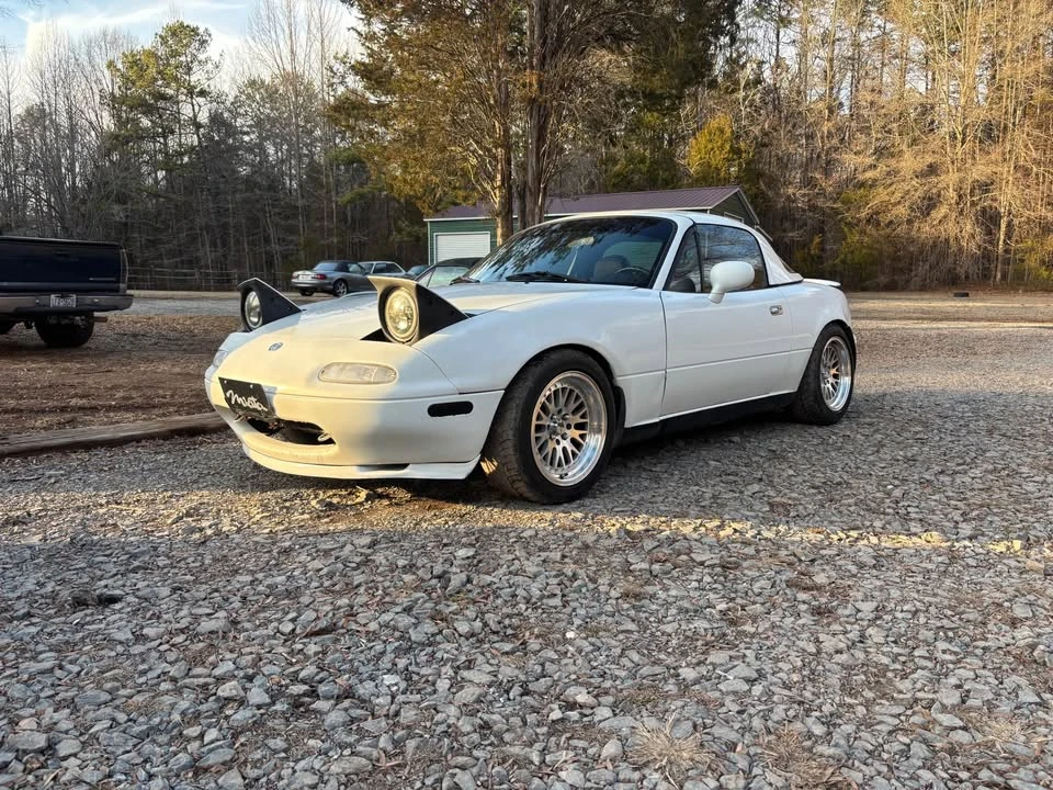 1996 Mazda NA MX-5 Miata - Image 2 of 10