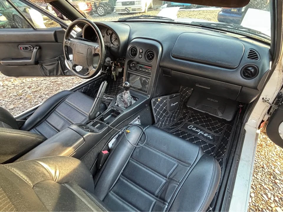 1996 Mazda NA MX-5 Miata - Image 3 of 10