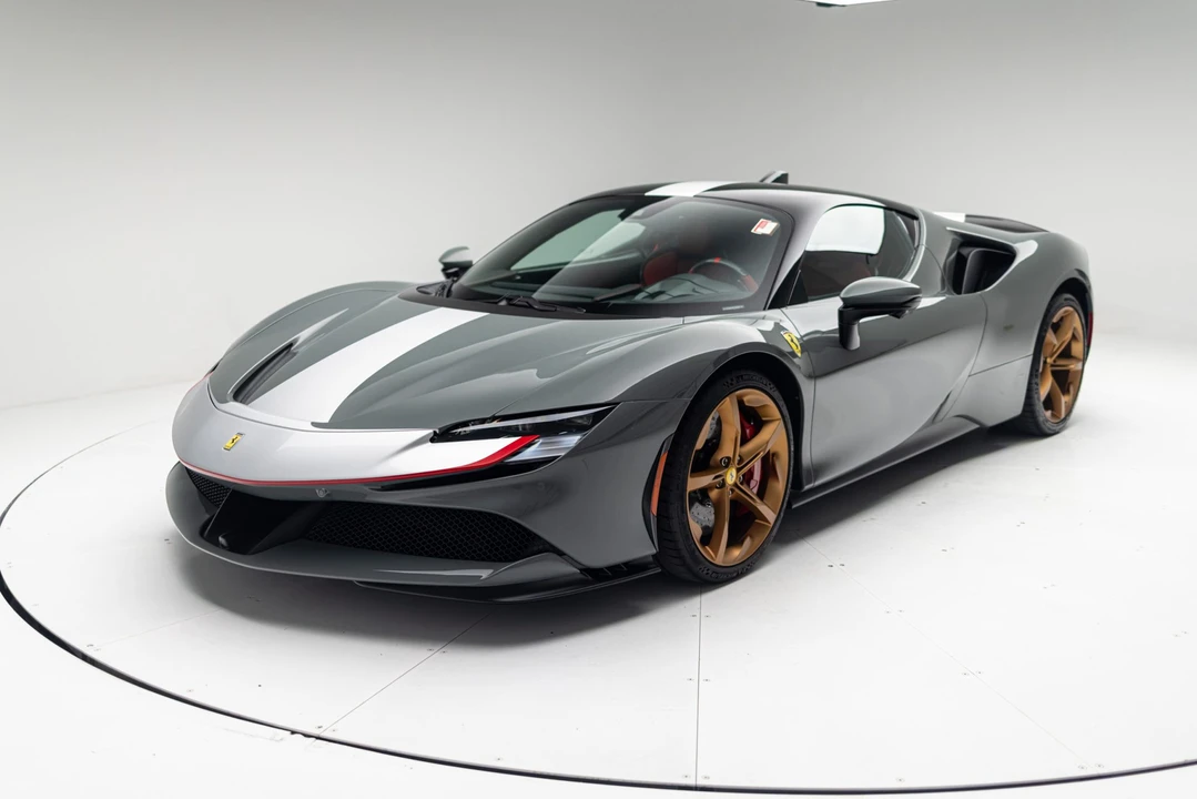 2023 Ferrari SF90 Stradale - Image 2 of 31