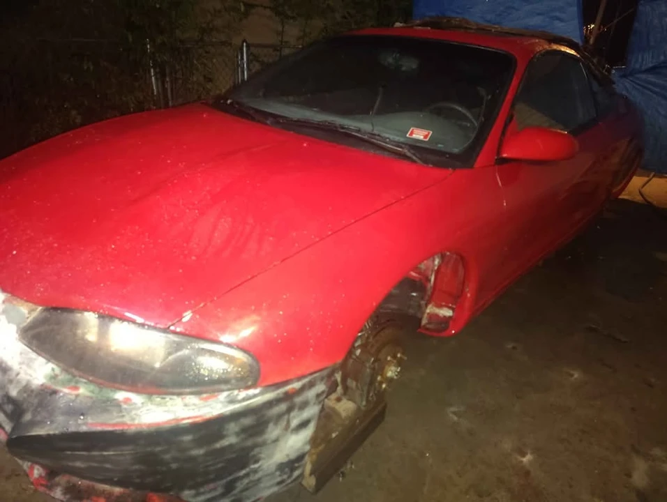 1996 Mitsubishi Eclipse 2nd Gen - Image 2 of 3