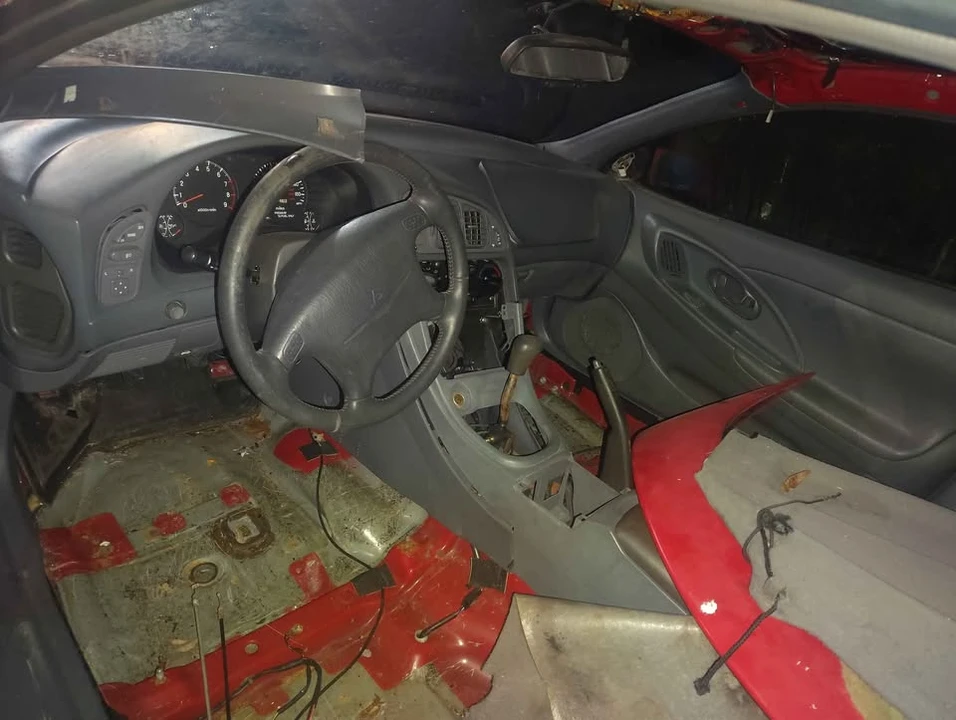1996 Mitsubishi Eclipse 2nd Gen - Image 3 of 3