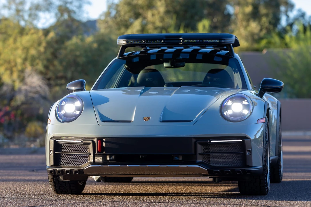 2024 Porsche 992 Dakar - Image 14 of 31