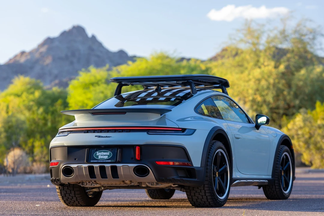 2024 Porsche 992 Dakar - Image 26 of 31